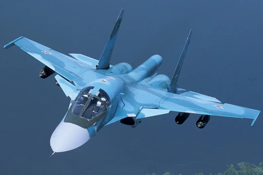 Cường kích mang bom Su-34