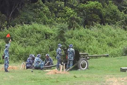 Pháo 76mm nguyên mẫu ZiS-3 năm 1942 được sử dụng cho huấn luyện bắn đạn thật. Ảnh: Vietbao.