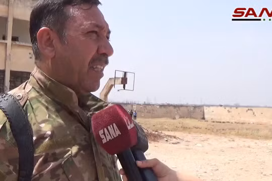 Hệ thống hầm hào chiến đấu của lực lượng Hồi giáo cực đoan trong khu vực Rastan, Homs. Ảnh minh họa video SANA.