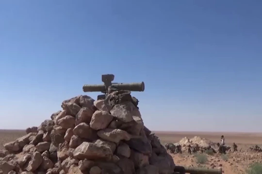 Binh sĩ Syria sử dụng tên lửa chống tăng có điều khiển ATGM trên chiến trường khu vực Hamimah