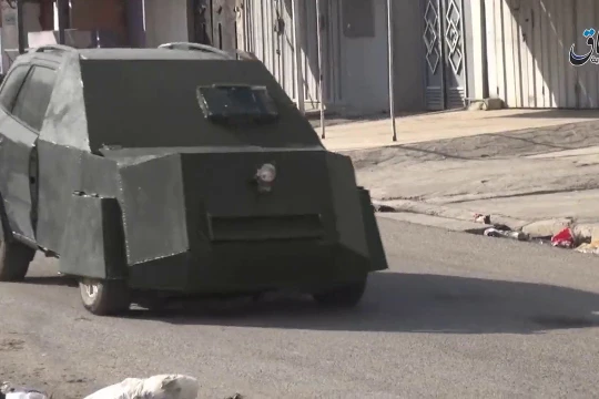 Xe bom của IS trên đường phố một ngôi làng ở tình Hama