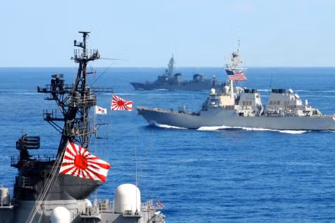 Nhật hạ gục Trung Quốc trên biển bằng cách nào?