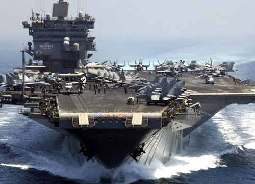 Tàu sân bay năng lượng hạt nhân huyền thoại USS Enterprise của Mỹ đang thực hiện hành trình cuối cùng của mình tới Vịnh Persian