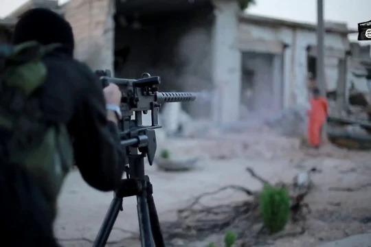 Một tay súng IS ở Mosul (ảnh minh họa)