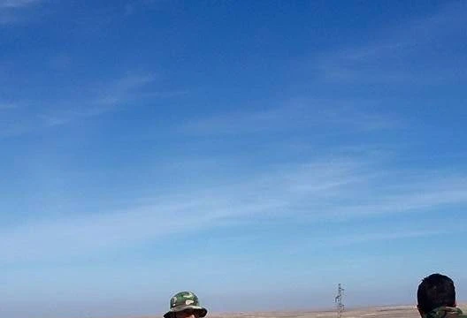 Lữ đoàn 555 cơ giới đánh chiếm một làng trên miền Đông Nam Aleppo