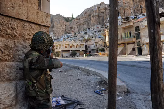 Cuộc chiến chống phiến quân trên vùng ngoại ô Damascus