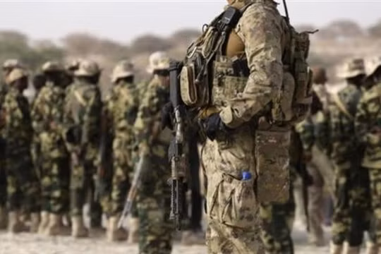 Đặc nhiệm Mỹ cố vấn và hỗ trợ SDF đánh chiếm thành phố al-Shadadi