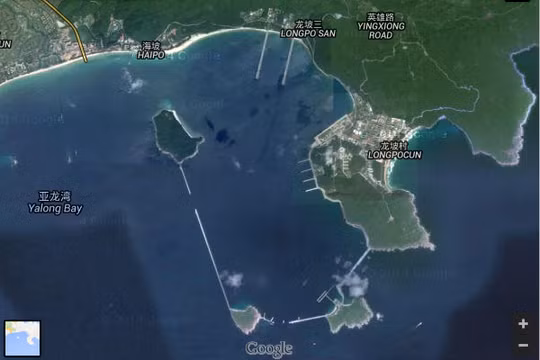 Căn cứ tàu ngầm nguyên tử trên đảo Hải Nam