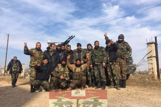 Lực lượng tiếp vận quân đội Syria đến sân bay T-4