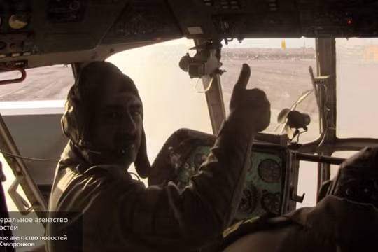 Cầu hàng không Mi-8: nguồn sống của Deir ez-Zor