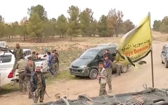 Binh sĩ lực lượng Dân chủ Syria trên khu vực chiến trường Deir Ezzor - ảnh minh họa Muraselon