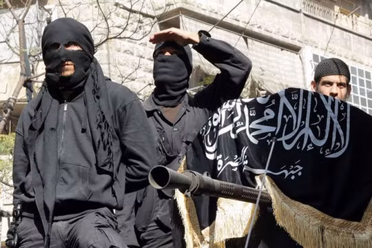 Sợ liên quân Nga - Syria tiêu diệt, 3.000 chiến binh khủng bố trốn sang Jordan