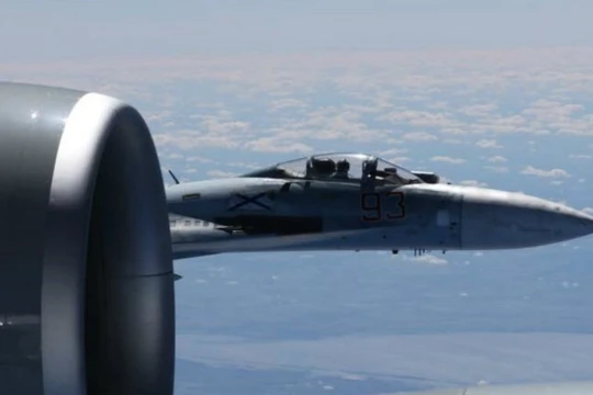 Máy bay Su-27 Nga trong một hoạt động sẵn sàng chiến đấu trên biển Đen - ảnh minh họa Sputnik