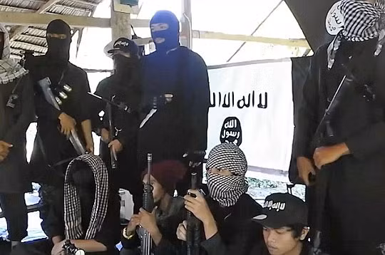 Sốc: IS tổ chức căn cứ huấn luyện khủng bố ở Philiphines
