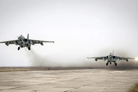 Su-25 Nga xuất kích tiêu diệt khủng bố trên chiến trường Idlib - Hama