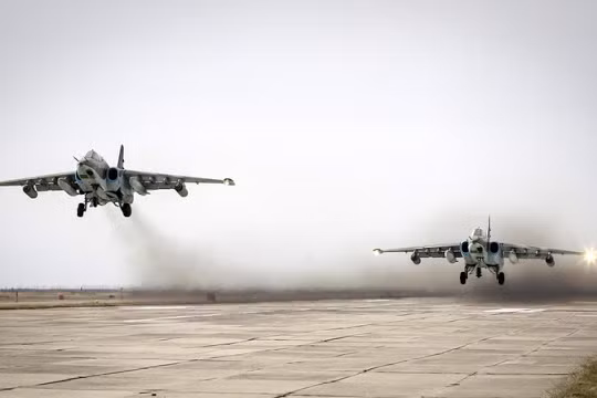 Su-25 Nga xuất kích tiêu diệt khủng bố trên chiến trường Idlib - Hama
