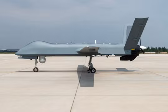 Máy bay không người lái tấn công Trung Quốc CH-4B.