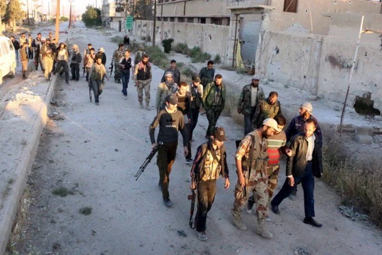 Lực lượng Hồi giáo cực đoan Jaish Al-Islam do Ả rập Xê út hậu thuẫn trong thành phố Douma, thủ phủ của lực lượng bạo loạn