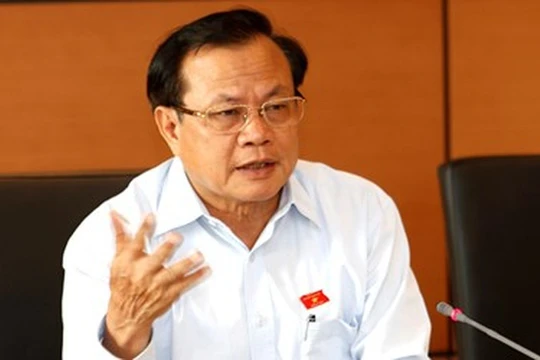 'Cứ mở đường là tính đến chuyện chia chác'