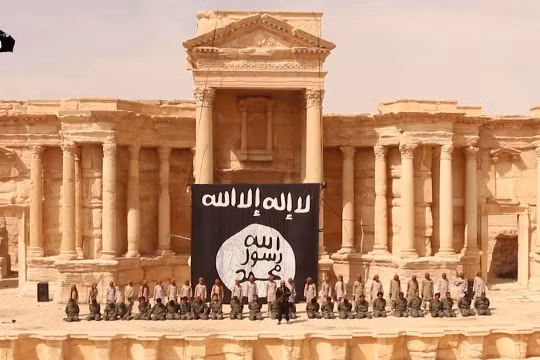 Quân đội Syria dốc toàn lực giải phóng thành phố cổ Palmyra