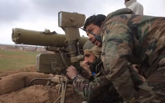 Video quân đội Syria tập kích hỏa lực dữ dội vào Al Nusra ở Kabani, Latakia