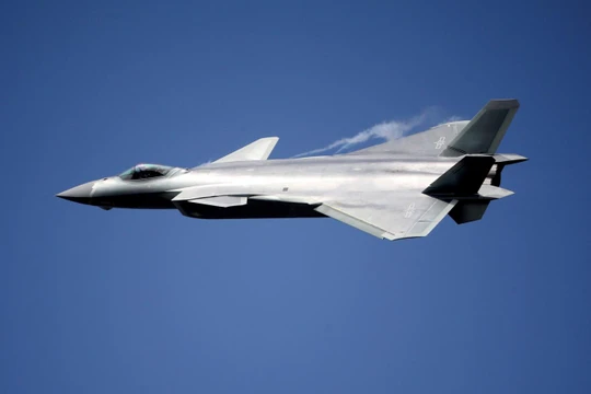 Máy bay tiêm kích tàng hình J-20 Chengdu Trung Quốc. Ảnh minh họa The National Interest