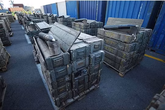 Toàn cảnh xuất khẩu vũ khí của ba siêu cường hàng đầu thế giới