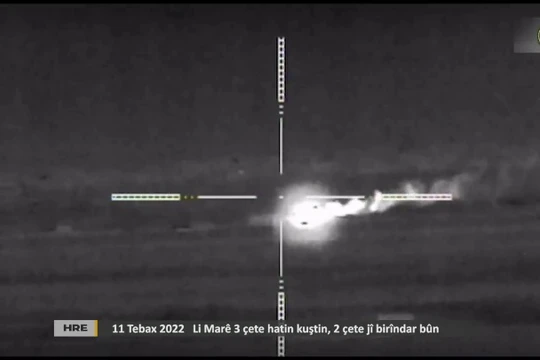 Dân quân người Kurd tấn công lực lượng Hồi giáo cực đoan thánh chiến ở Aleppo. Ảnh minh họa video ANHA News.