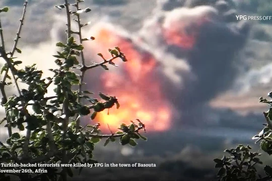 Dân quân bí mật người Kurd sử dụng ATGM hủy diệt một xe cơ giới của Hồi giáo cực đoan ở Afrin.