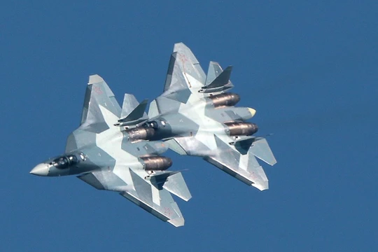 Đến năm 2028, Nga sẽ có 3 trung đoàn tiêm kích tàng hình Su-57. Ảnh TASS