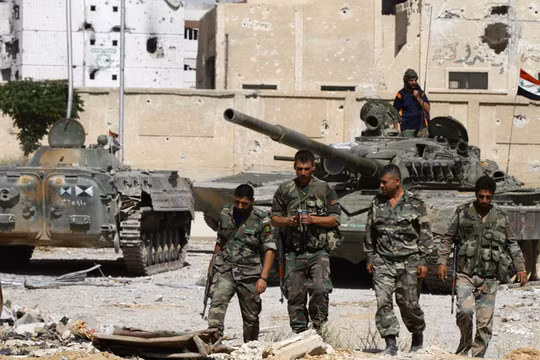 Quân đội Syria mất ưu thế chiến trường, IS đang sản xuất vũ khí hóa học