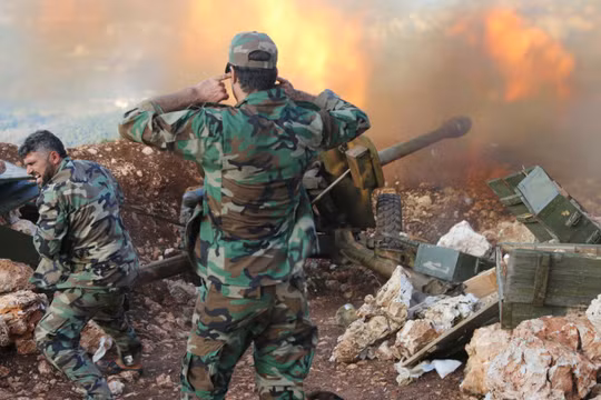 Lữ đoàn 555 sư đoàn cơ giới 4 đánh chiếm 3 làng liên tiếp ở Aleppo