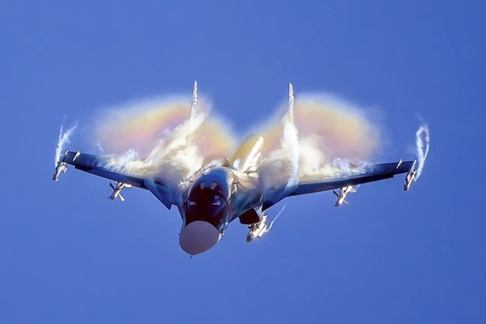 Máy bay ném bom Su-34, ảnh tập đoàn Sukhoi