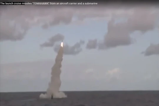 Tàu ngầm phóng tên lửa Tomahawk - ảnh minh họa video
