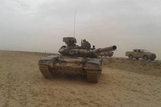 Xe tăng T-90 quân đội Syria trên chiến trường