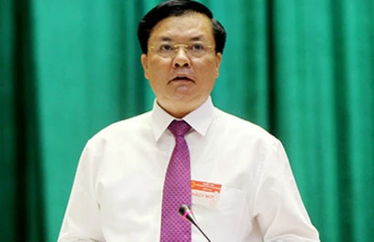 Bộ trưởng Bộ Tài chính Đinh Tiến Dũng