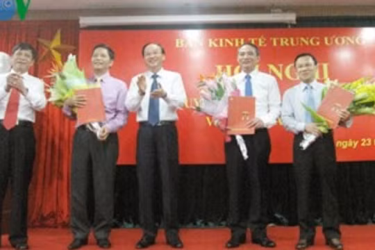 Bộ Chính trị bổ nhiệm 3 tân Phó Trưởng Ban Kinh tế Trung ương