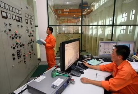 Thị trường bán buôn cạnh tranh sẽ chính thức đi vào vận hành năm 2016, nhưng sẽ vận hành trên giấy để "dò đá qua sông"