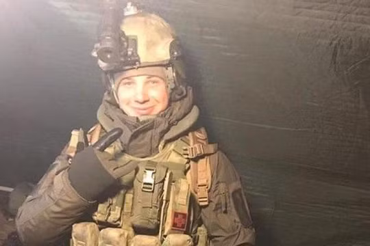 Trung sĩ đặc nhiệm đổ bộ đường không Maxim Pletnev.