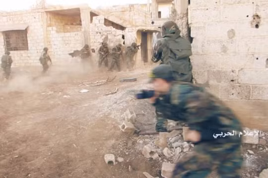 Binh sĩ lực lượng Hezbollah trên chiến trường Aleppo