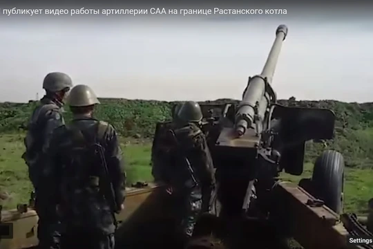 Quân đội Syria pháo kích khủng bố ở khu vực Rastan, Homs - ảnh minh họa video