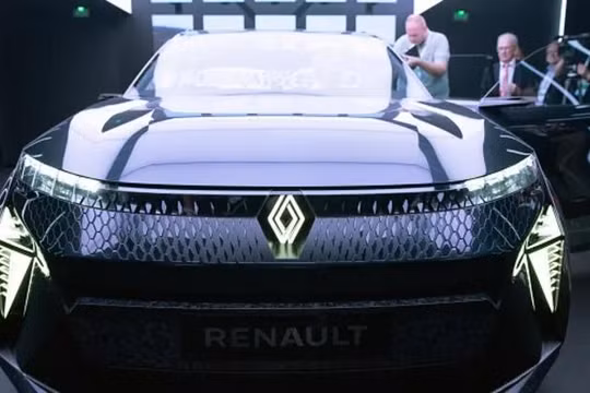Renault và Google hợp tác phát triển xe ô tô, sử dụng trí tuệ nhân tạo và đám mây. Ảnh CNBC