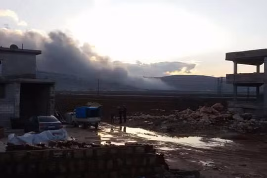 Thị trấn Sarmada sau vụ không kích của Mỹ