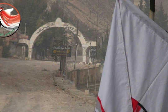 Lực lượng vũ trang địa phương NDF tiến vào cửa ngõ thị trấn Al-Fijah