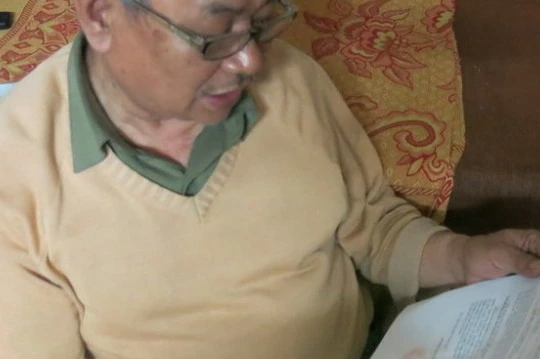 Ông Lê Minh Toán đau xót số tiền lúc gửi đủ mua được căn nhà, nhưng sau 20 năm gửi tiết kiệm ngân hàng chỉ ăn được vài ba tô phở