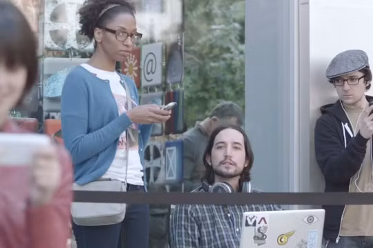 Một cảnh trong quảng cáo Samsung Galaxy S2