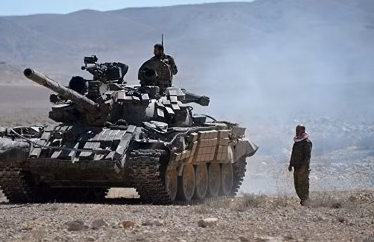 Video: Cận cảnh trận chiến ác liệt của quân đội Syria khu mỏ dầu khí al-Shaer