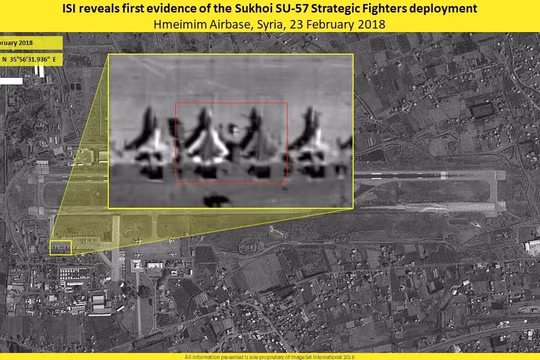 Hai chiếc tiêm kích tàng hình thế hệ 5 Su-57 trên căn cứ không quân Khmeimim, Latakia, Syria