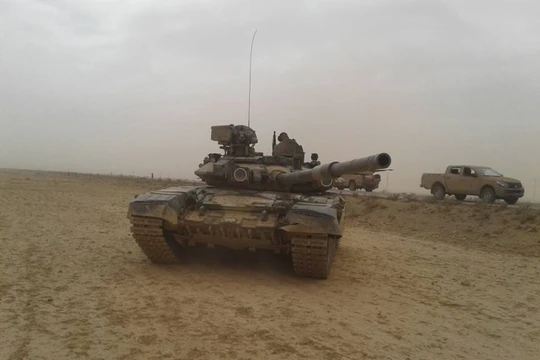 Lực lượng Diều hâu Sa mạc tiếp tục tiến công trên hướng Raqqa