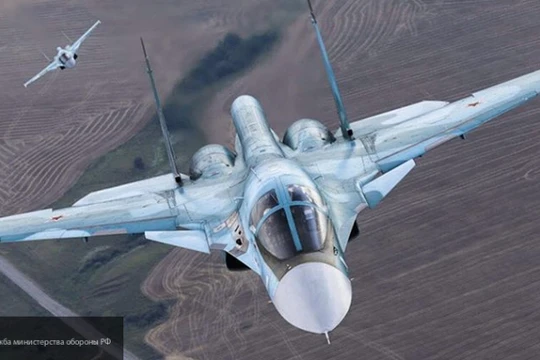 Máy bay ném bom chiến trường Su-34